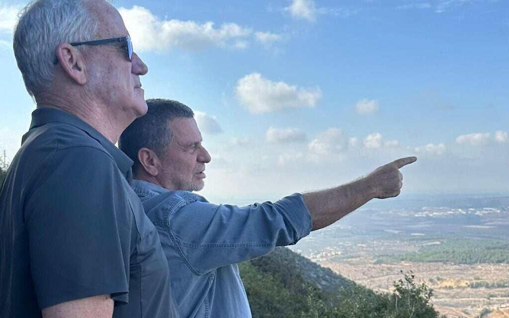 יו״ר המחנה הממלכתי בני גנץ בביקור בצפון, 13 באוקטובר 2024 יו״ר המחנה הממלכתי בני גנץ בביקור בצפון, 13 באוקטובר 2024