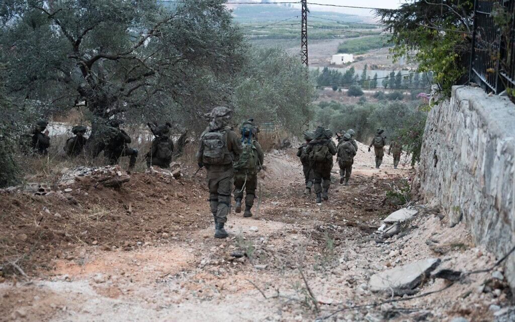 לוחמי צה"ל בלבנון, 19 באוקטובר 2024 (צילום: דובר צה"ל) לוחמי צה"ל בלבנון, 19 באוקטובר 2024 (צילום: דובר צה"ל)