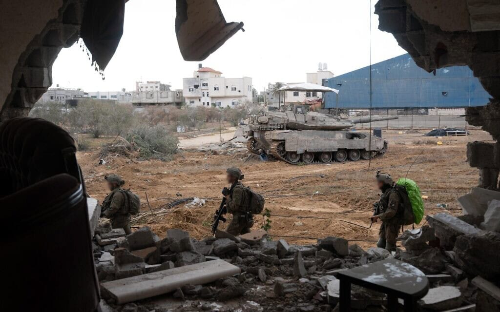 פעילות צה"ל ברפיח, עזה, דצמבר 2024 (צילום: דובר צה"ל) פעילות צה"ל ברפיח, עזה, דצמבר 2024 (צילום: דובר צה"ל)