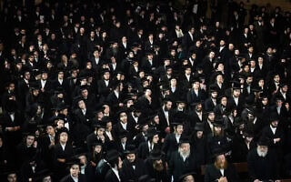 הפגנה של חרדים נגד חוק הגיוס בשכונת מאה שערים בירושלים, 3 בפברואר 2025 (צילום: חיים גולדברג/פלאש90) הפגנה של חרדים נגד חוק הגיוס בשכונת מאה שערים בירושלים, 3 בפברואר 2025 (צילום: חיים גולדברג/פלאש90)