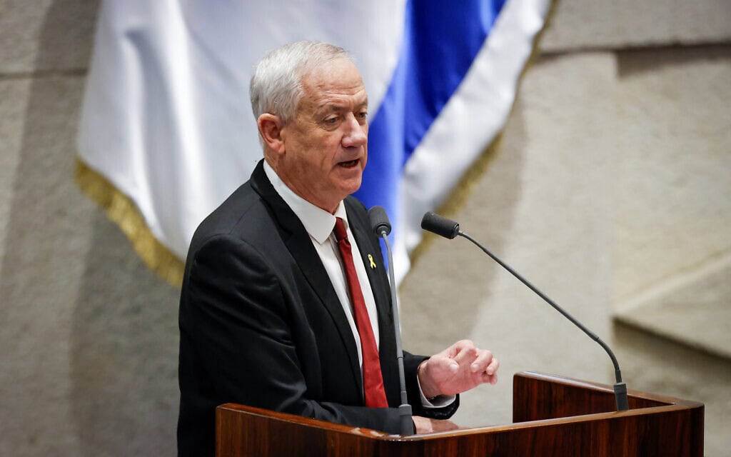 יו״ר המחנה הממלכתי בני גנץ נואם במליאה בדיון על התקציב. 25 במרץ 2025 (צילום: נועם מושקוביץ, דוברות הכנסת) יו״ר המחנה הממלכתי בני גנץ נואם במליאה בדיון על התקציב. 25 במרץ 2025 (צילום: נועם מושקוביץ, דוברות הכנסת)