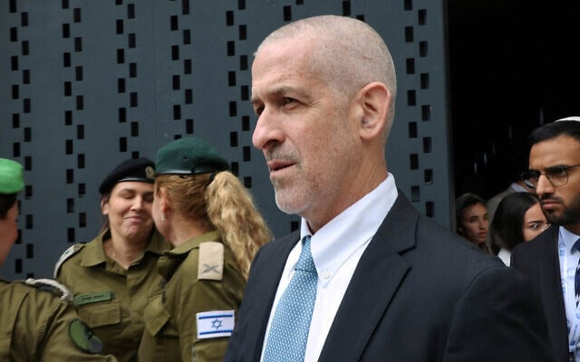 ראש שב"כ רונן בר בטקס יום הזיכרון בהר הרצל, 13 במאי 2024 (צילום: GIL COHEN-MAGEN/Pool via REUTERS) ראש שב"כ רונן בר בטקס יום הזיכרון בהר הרצל, 13 במאי 2024 (צילום: GIL COHEN-MAGEN/Pool via REUTERS)