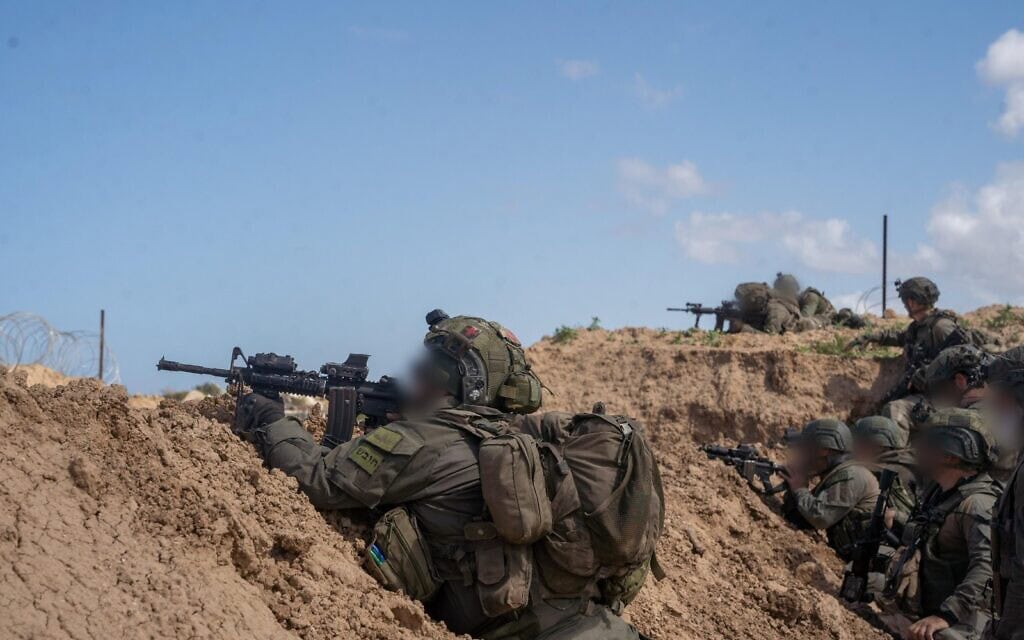 כוח של צה"ל בצפון רצועת עזה; התמונה פורסמה על ידי הצבא ב-4 באפריל 2025 (צילום: צה"ל) כוח של צה"ל בצפון רצועת עזה; התמונה פורסמה על ידי הצבא ב-4 באפריל 2025 (צילום: צה"ל)