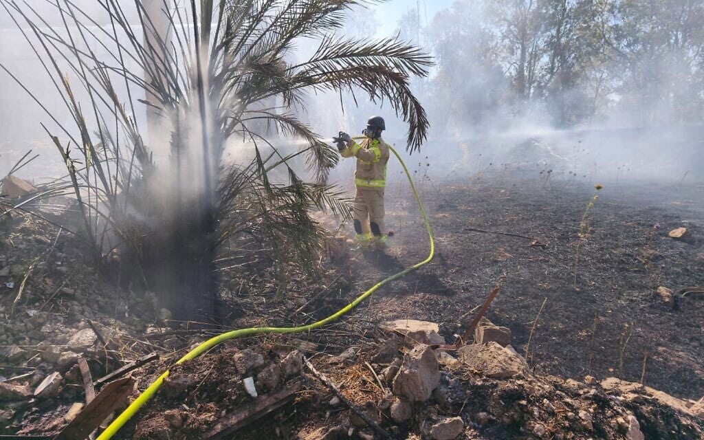 שריפות פרצו ברמת הגולן בעקבות יירוט מל"טים איראניים, 13 ביוני 2025 (צילום: כב"ה צפון) שריפות פרצו ברמת הגולן בעקבות יירוט מל"טים איראניים, 13 ביוני 2025 (צילום: כב"ה צפון)