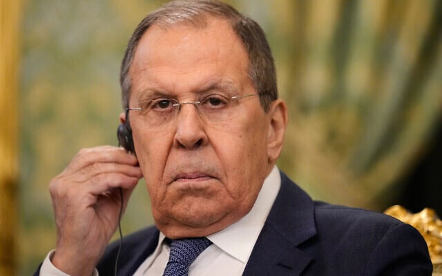שר החוץ של רוסיה, סרגיי לברוב, משתתף בשיחות בין נשיא רוסיה לבין ראש החונטה השולטת במאלי בקרמלין שבמוסקבה, 23 ביוני 2025 (צילום: Pavel Bednyakov / POOL / AFP) שר החוץ של רוסיה, סרגיי לברוב, משתתף בשיחות בין נשיא רוסיה לבין ראש החונטה השולטת במאלי בקרמלין שבמוסקבה, 23 ביוני 2025 (צילום: Pavel Bednyakov / POOL / AFP)
