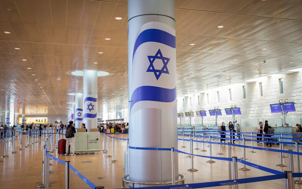 נמל התעופה בן גוריון, 7 במאי 2025 (צילום: נתי שוחט/פלאש90) נמל התעופה בן גוריון, 7 במאי 2025 (צילום: נתי שוחט/פלאש90)