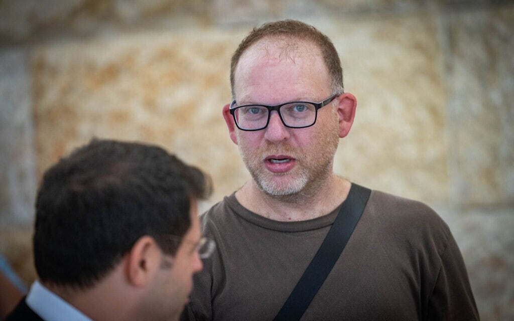 אביעד גליקמן בבית המשפט העליון בירושלים, 25 ביולי 2024 (צילום: חיים גולדברג/פלאש90) אביעד גליקמן בבית המשפט העליון בירושלים, 25 ביולי 2024 (צילום: חיים גולדברג/פלאש90)