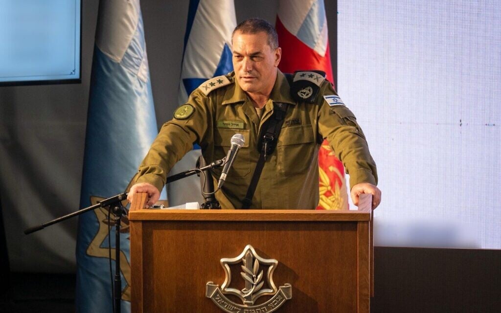 הרמטכ"ל, רב-אלוף אייל זמיר, בכנס למידה מבצעית לסיכום המערכה בעזה ותכנון ההמשך, 18 באוגוסט 2025 (צילום: דובר צה"ל) הרמטכ"ל, רב-אלוף אייל זמיר, בכנס למידה מבצעית לסיכום המערכה בעזה ותכנון ההמשך, 18 באוגוסט 2025 (צילום: דובר צה"ל)