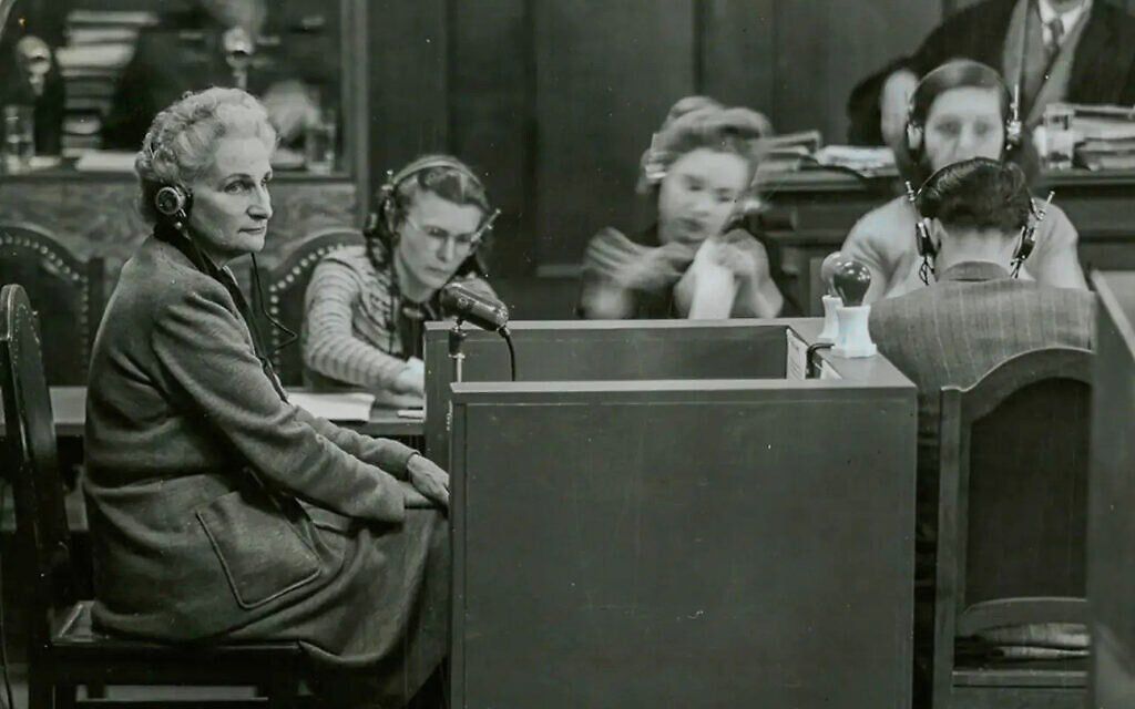 חנה זולף על דוכן העדים במשפטי נירנברג, 1947 (צילום: ברשות הציבור) חנה זולף על דוכן העדים במשפטי נירנברג, 1947 (צילום: ברשות הציבור)