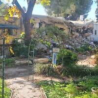 בתים הרוסים בכפר עזה אחרי השבעה באוקטובר 2023 (צילום: זיו שטהל) בתים הרוסים בכפר עזה אחרי השבעה באוקטובר 2023 (צילום: זיו שטהל)