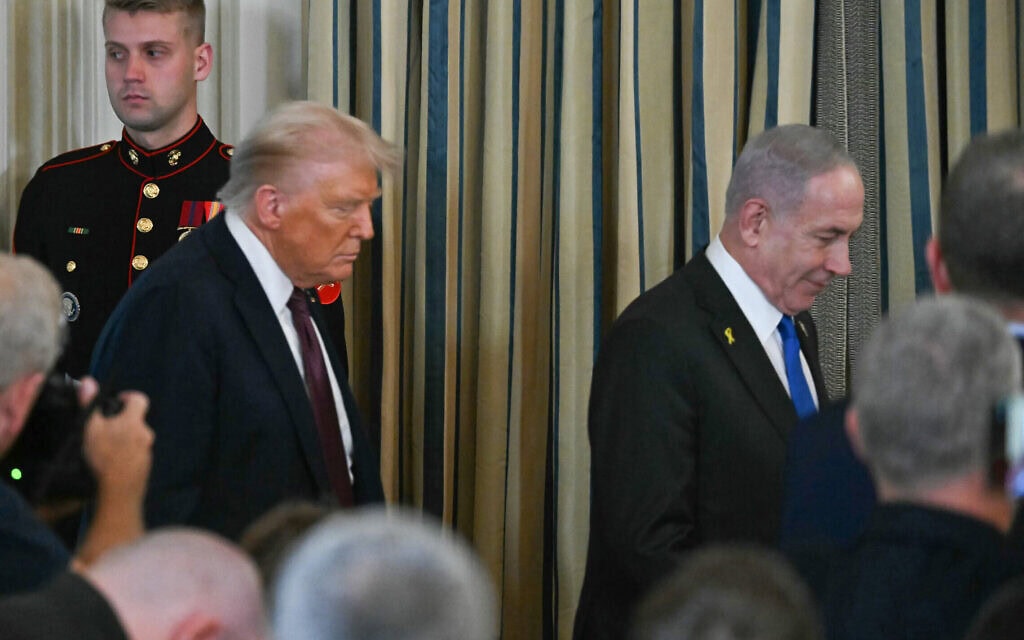 בנימין נתניהו ודונלד טראמפ בבית הלבן, 29 בספטמבר 2025 (צילום: ANDREW CABALLERO-REYNOLDS / AFP) בנימין נתניהו ודונלד טראמפ בבית הלבן, 29 בספטמבר 2025 (צילום: ANDREW CABALLERO-REYNOLDS / AFP)