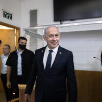 ראש הממשלה בנימין נתניהו בבית המשפט המחוזי בתל אביב, 10 בספטמבר 2025 (צילום: מוטי מלרוד/פול) ראש הממשלה בנימין נתניהו בבית המשפט המחוזי בתל אביב, 10 בספטמבר 2025 (צילום: מוטי מלרוד/פול)