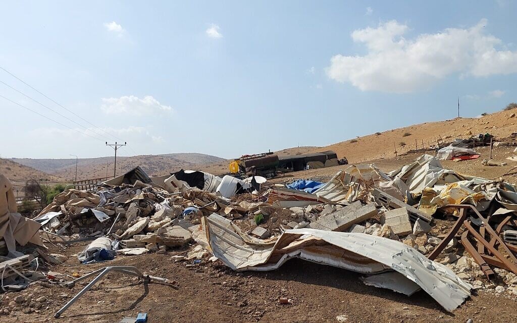 בית הרוס בעין אל־חילווה בצפון בקעת הירדן, 24 באוקטובר 2025 (צילום: עומר שרביט) בית הרוס בעין אל־חילווה בצפון בקעת הירדן, 24 באוקטובר 2025 (צילום: עומר שרביט)