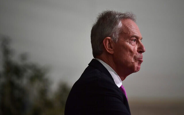 ראש ממשלת בריטניה לשעבר טוני בלייר, אפריל 2023 (צילום: Charles McQuillan/Pool via AP) ראש ממשלת בריטניה לשעבר טוני בלייר, אפריל 2023 (צילום: Charles McQuillan/Pool via AP)