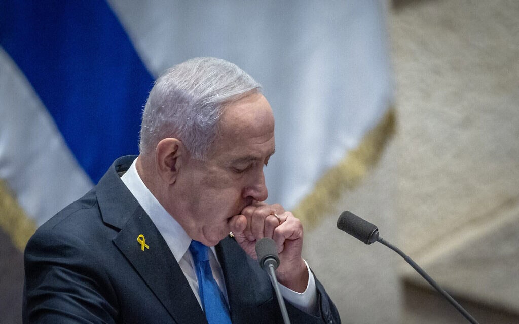 ראש הממשלה בנימין נתניהו נואם במליאת הכנסת עם פתיחת מושב החורף, 20 באוקטובר 2025 (צילום: חיים גולדברג/פלאש90)