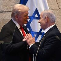 ראש הממשלה בנימין נתניהו ונשיא ארצות הברית דונלד טראמפ על דוכן הכנסת, 13 באוקטובר 2025 (צילום: חיים צח/לע"מ) ראש הממשלה בנימין נתניהו ונשיא ארצות הברית דונלד טראמפ על דוכן הכנסת, 13 באוקטובר 2025 (צילום: חיים צח/לע"מ)