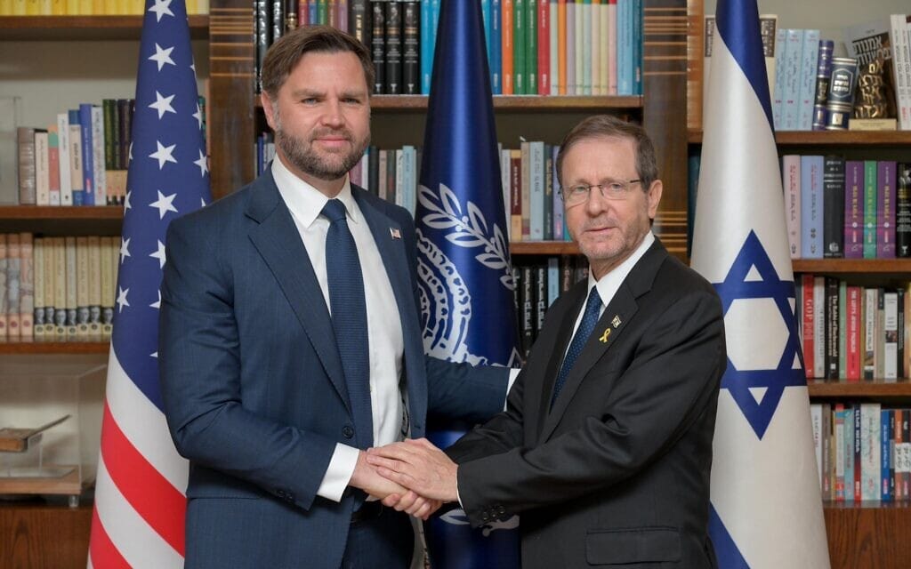 נשיא המדינה יצחק הרצוג בפגישה עם סגן נשיא ארה״ב ג׳יי די ואנס, 22 באוקטובר 2025 (צילום: מעיין טואף/לע״מ) נשיא המדינה יצחק הרצוג בפגישה עם סגן נשיא ארה״ב ג׳יי די ואנס, 22 באוקטובר 2025 (צילום: מעיין טואף/לע״מ)