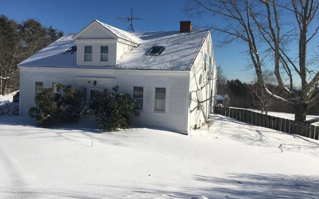 מבט על הבית של רון מיברג במיין (צילום: רון מיברג) מבט על הבית של רון מיברג במיין (צילום: רון מיברג)