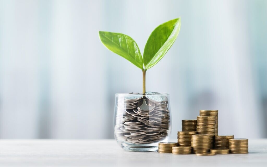 חסכון לילד, אילוסטרציה (צילום: iStock / PhanuwatNandee) חסכון לילד, אילוסטרציה (צילום: iStock / PhanuwatNandee)