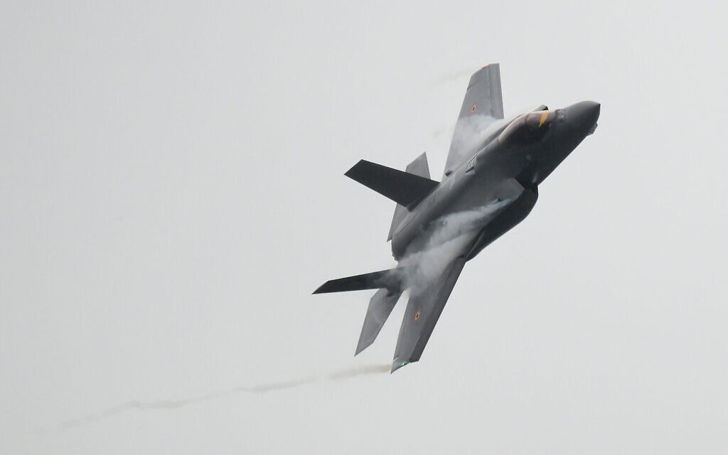 מטוס קרב F-35 של צבא בלגיה, אוקטובר 2025 (צילום: JOHN THYS / AFP) מטוס קרב F-35 של צבא בלגיה, אוקטובר 2025 (צילום: JOHN THYS / AFP)