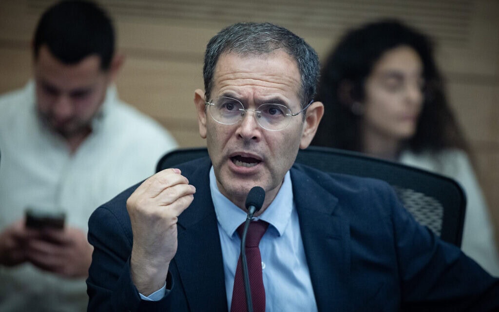 משה סעדה בישיבה של ועדת החוקה, חוק ומשפט בכנסת, 27 באוקטובר 2025 (צילום: יונתן זינדל/פלאש90) משה סעדה בישיבה של ועדת החוקה, חוק ומשפט בכנסת, 27 באוקטובר 2025 (צילום: יונתן זינדל/פלאש90)