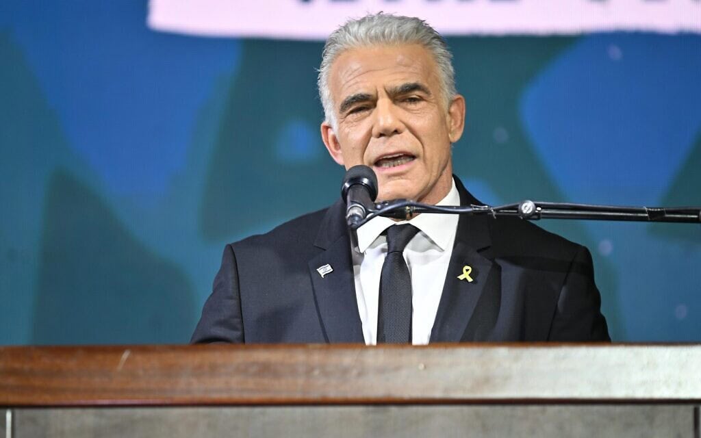 יאיר לפיד נואם בעצרת 30 שנה לרצח רבין, 1 בנובמבר 2025 (צילום: דוברות יש עתיד) יאיר לפיד נואם בעצרת 30 שנה לרצח רבין, 1 בנובמבר 2025 (צילום: דוברות יש עתיד)