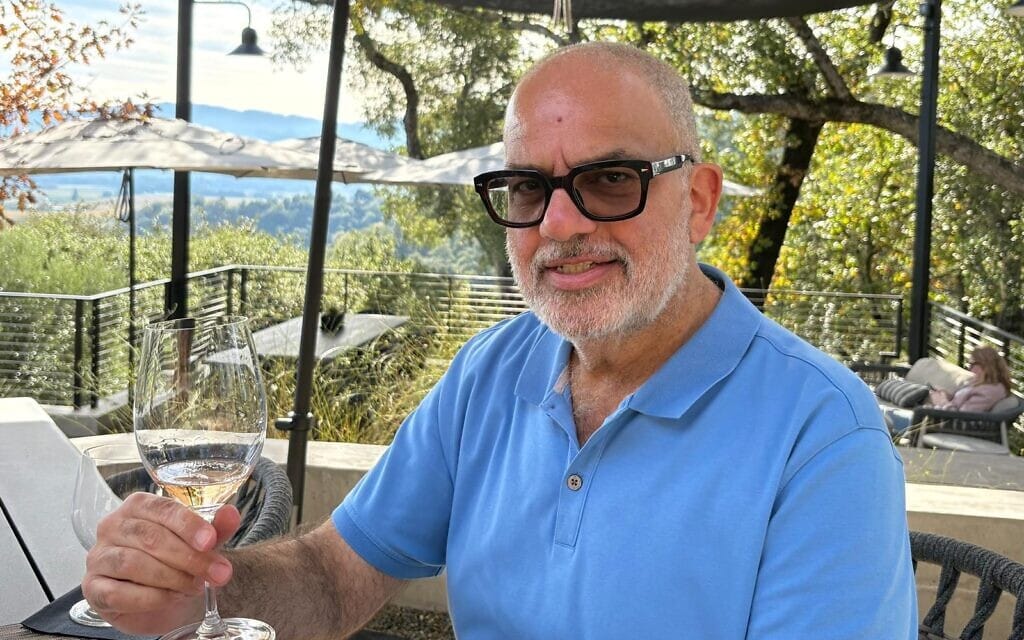 הסופר והמתרגם ראובן (רובי) נמדר (צילום: באדיבות המצולם) הסופר והמתרגם ראובן (רובי) נמדר (צילום: באדיבות המצולם)