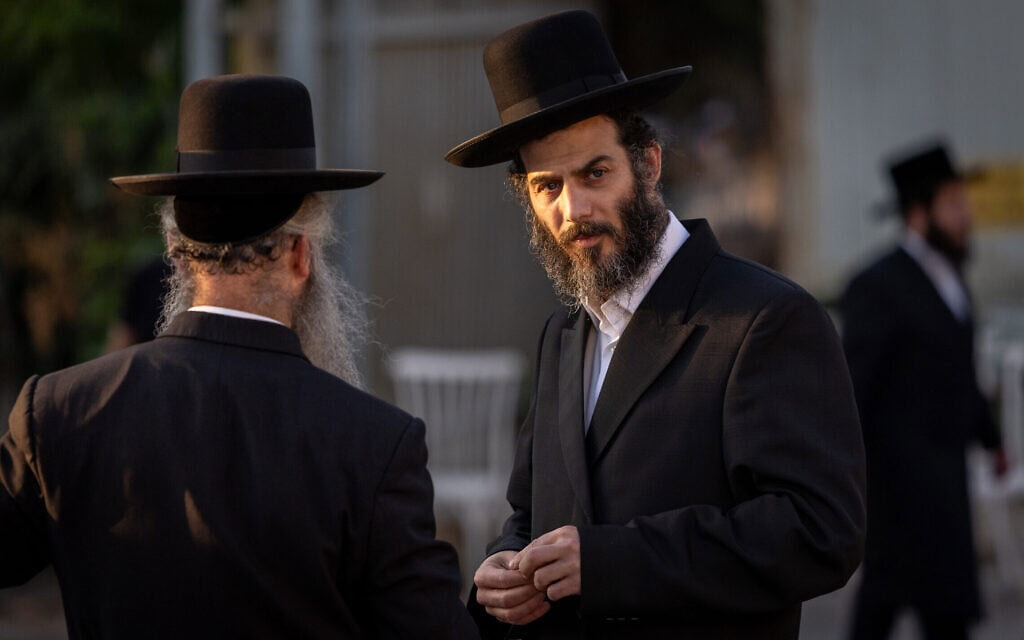 מוטי בבצ'יק בכנס חירום של רבנים חרדים נגד חוק הגיוס, 30 ביולי 2025 (צילום: חיים גולדברג/פלאש90) מוטי בבצ'יק בכנס חירום של רבנים חרדים נגד חוק הגיוס, 30 ביולי 2025 (צילום: חיים גולדברג/פלאש90)