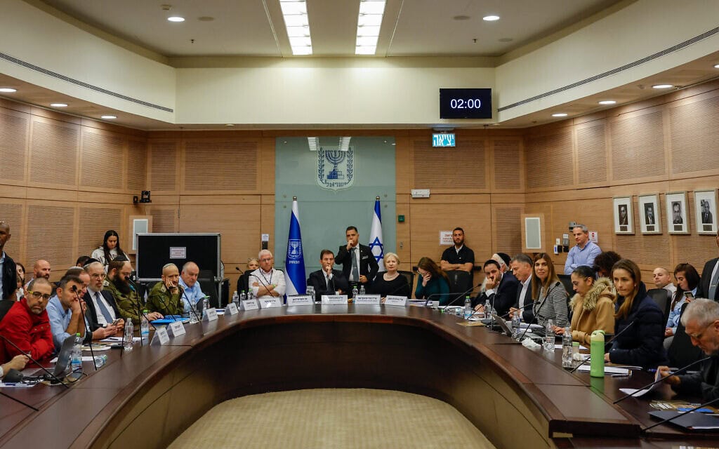 ישיבת ועדת החוץ והביטחון בכנסת, 2 בדצמבר 2025 (צילום: נועם מושקוביץ, דוברות הכנסת) ישיבת ועדת החוץ והביטחון בכנסת, 2 בדצמבר 2025 (צילום: נועם מושקוביץ, דוברות הכנסת)