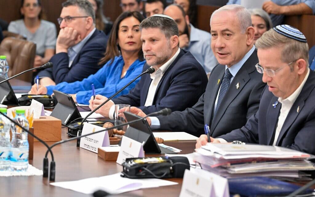 ישיבת הממשלה לקראת אישור תקציב המדינה לשנת 2026, 5 בדצמבר 2025 (צילום: קובי גדעון/ לע
