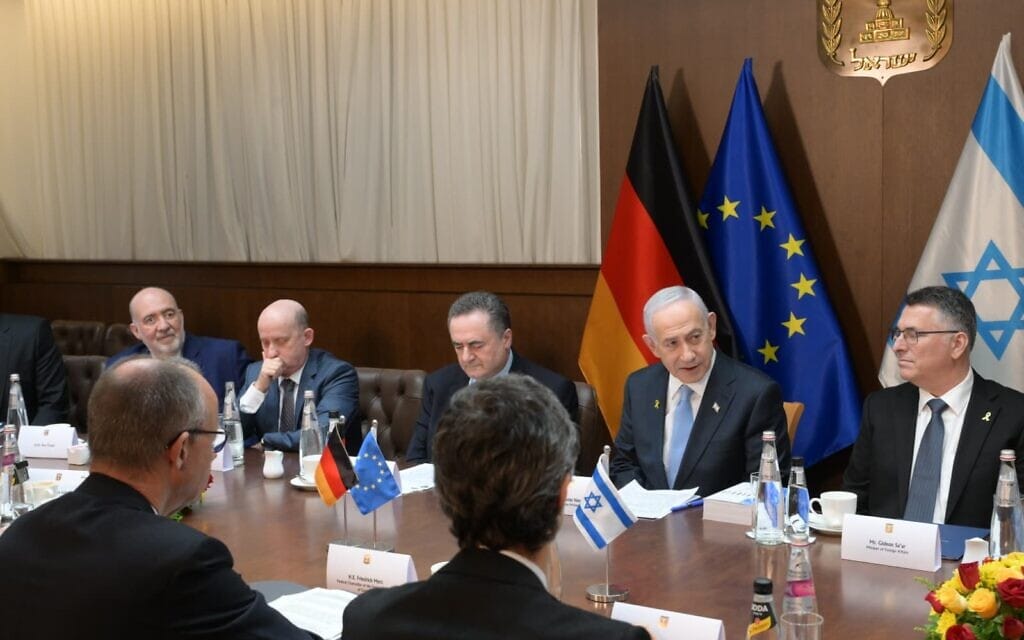 בכירים בממשלה במפגש עם קנצלר גרמניה פרידריך מרץ, 7 בדצמבר 2025 (צילום: עמוס בן גרשום/לע״מ) בכירים בממשלה במפגש עם קנצלר גרמניה פרידריך מרץ, 7 בדצמבר 2025 (צילום: עמוס בן גרשום/לע״מ)