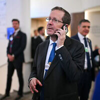 יצחק הרצוג בדאבוס, 21 בינואר 2026 (צילום: Fabrice COFFRINI / AFP) יצחק הרצוג בדאבוס, 21 בינואר 2026 (צילום: Fabrice COFFRINI / AFP)