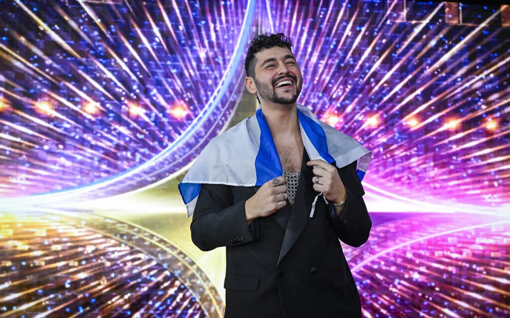 נציג ישראל לאירוויזיון נעם בתן אחרי זכייתו ב"כוכב הבא". 21 בינואר 2026 (צילום: יעל אבס-גויסקי/פלאש90)
