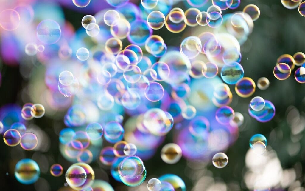 בועות סבון, אילוסטרציה (צילום: iStock / EyeEm Mobile GmbH) בועות סבון, אילוסטרציה (צילום: iStock / EyeEm Mobile GmbH)