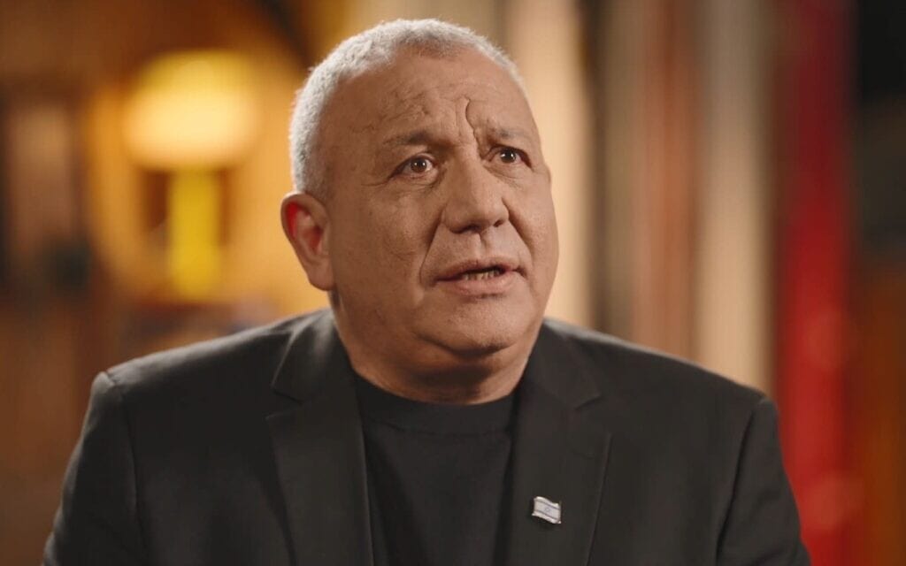 גדי איזנקוט בריאיון לרוני קובן בתוכנית "פגישה אישית", פברואר 2026 (צילום: צילום מסך, "כאן 11")