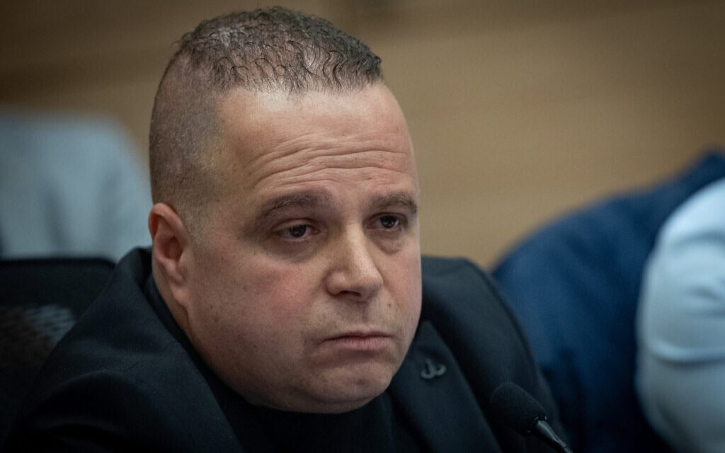 ראש עיריית אשקלון תומר גלאם בוועדת החינוך של הכנסת, 3 בינואר 2024 (צילום: יונתן זינדל/פלאש90) ראש עיריית אשקלון תומר גלאם בוועדת החינוך של הכנסת, 3 בינואר 2024 (צילום: יונתן זינדל/פלאש90)