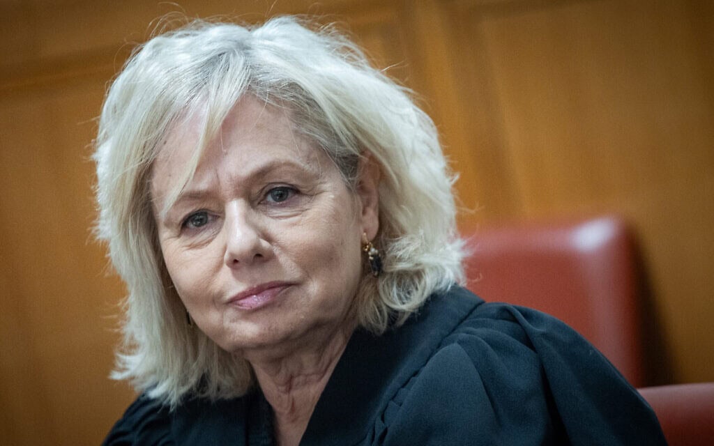 היועצת המשפטית לממשלה גלי בהרב-מיארה בטקס הפרידה משופט בית המשפט העליון יוסף אלרון, 18 בספטמבר 2025 (צילום: יונתן זינדל/פלאש90) היועצת המשפטית לממשלה גלי בהרב-מיארה בטקס הפרידה משופט בית המשפט העליון יוסף אלרון, 18 בספטמבר 2025 (צילום: יונתן זינדל/פלאש90)