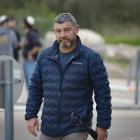 עופר וינטר מגיע להלווייתו של אשר חיון, לשעבר ראש הסגל והיועץ לראש הממשלה בנימין נתניהו, בבית העלמין במודיעין, 17 בפברואר 2026 (צילום: טל גל/פלאש90) עופר וינטר מגיע להלווייתו של אשר חיון, לשעבר ראש הסגל והיועץ לראש הממשלה בנימין נתניהו, בבית העלמין במודיעין, 17 בפברואר 2026 (צילום: טל גל/פלאש90)