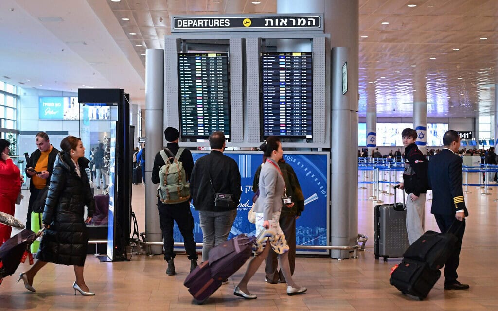 נמל התעופה בן־גוריון, 26 בפברואר 2026 (צילום: אבשלום ששוני/פלאש90) נמל התעופה בן־גוריון, 26 בפברואר 2026 (צילום: אבשלום ששוני/פלאש90)
