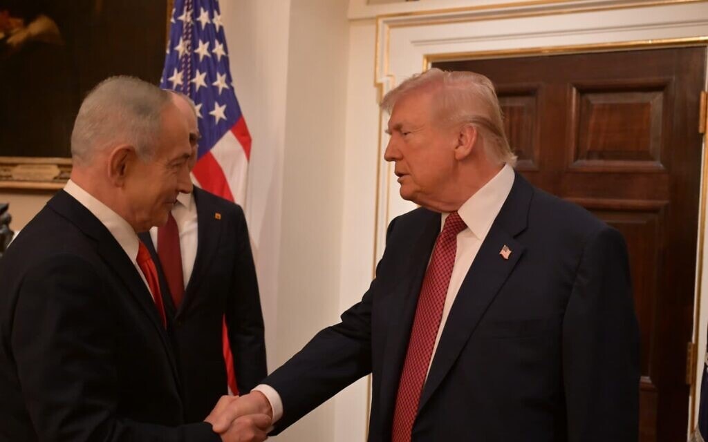 נשיא ארצות הברית דונלד טראמפ וראש הממשלה בנימין נתניהו בבית הלבן, 11 בפברואר 2026 (צילום: אבי אוחיון / לע"מ) נשיא ארצות הברית דונלד טראמפ וראש הממשלה בנימין נתניהו בבית הלבן, 11 בפברואר 2026 (צילום: אבי אוחיון / לע"מ)