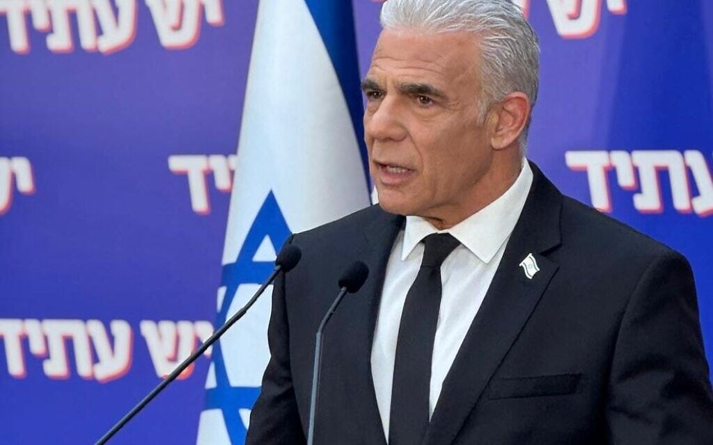 יו״ר האופוזיציה יאיר לפיד בפתח ישיבת סיעתו יש עתיד, 16 בפברואר 2026 (צילום: יש עתיד) יו״ר האופוזיציה יאיר לפיד בפתח ישיבת סיעתו יש עתיד, 16 בפברואר 2026 (צילום: יש עתיד)