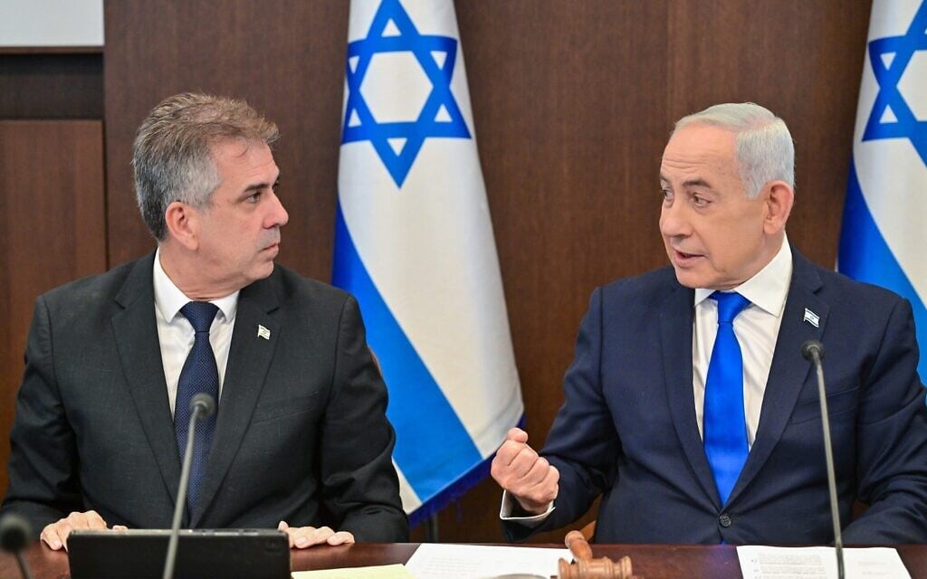 בנימין נתניהו ושר האנרגיה אלי כהן בישיבת הממשלה, 22 בפברואר 2026 (צילום: קובי גדעון/ לע״מ) בנימין נתניהו ושר האנרגיה אלי כהן בישיבת הממשלה, 22 בפברואר 2026 (צילום: קובי גדעון/ לע״מ)