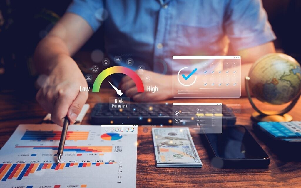ניהול סיכונים, אילוסטרציה (צילום: jabkitticha / iStock) ניהול סיכונים, אילוסטרציה (צילום: jabkitticha / iStock)