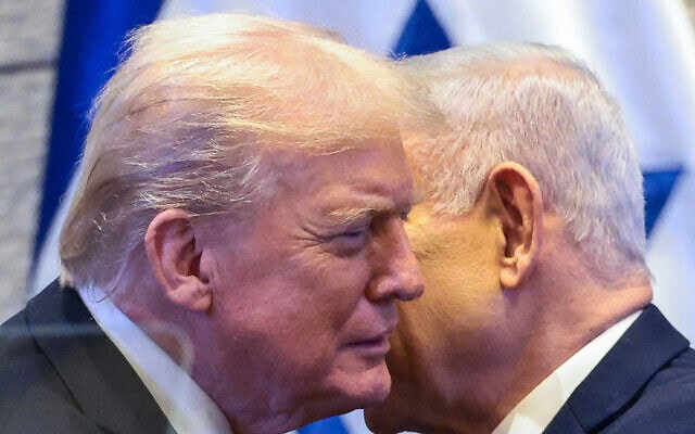 ראש הממשלה בנימין נתניהו ונשיא ארה"ב דונלד טראמפ בכנסת, 13 באוקטובר 2025 (צילום: Evelyn Hockstein / POOL / AFP) ראש הממשלה בנימין נתניהו ונשיא ארה"ב דונלד טראמפ בכנסת, 13 באוקטובר 2025 (צילום: Evelyn Hockstein / POOL / AFP)