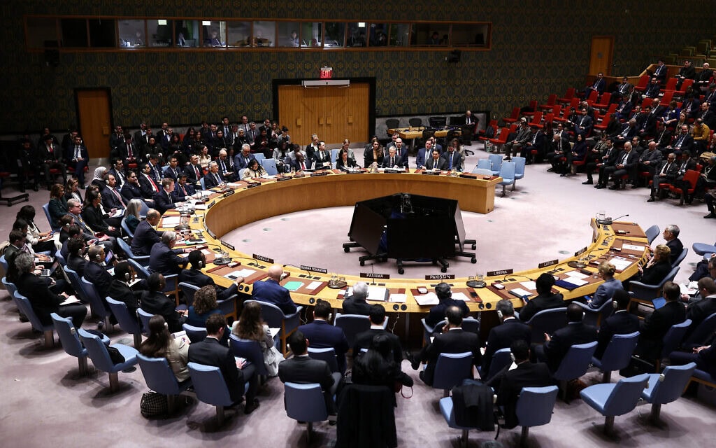 דיון חרום במועצת הביטחון של האו"ם בעקבות תחילת המתקפות של ישראל וארצות הברית על איראן, 28 בפברואר 2026 (צילום: CHARLY TRIBALLEAU / AFP) דיון חרום במועצת הביטחון של האו"ם בעקבות תחילת המתקפות של ישראל וארצות הברית על איראן, 28 בפברואר 2026 (צילום: CHARLY TRIBALLEAU / AFP)