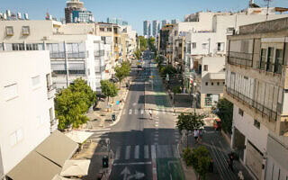 אילוסטרציה: כבישים ריקים בתל אביב (צילום: אריק מרמור/פלאש90) אילוסטרציה: כבישים ריקים בתל אביב (צילום: אריק מרמור/פלאש90)