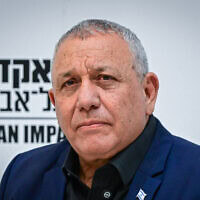 גדי איזנקוט בכנס של המכללה האקדמית תל אביב-יפו, 6 בינואר 2026 (צילום: אבשלום ששוני/פלאש90) גדי איזנקוט בכנס של המכללה האקדמית תל אביב-יפו, 6 בינואר 2026 (צילום: אבשלום ששוני/פלאש90)