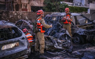 זירת פגיעת טיל בנהריה, 26 במרץ 2026 (צילום: דוד כהן/פלאש90) זירת פגיעת טיל בנהריה, 26 במרץ 2026 (צילום: דוד כהן/פלאש90)