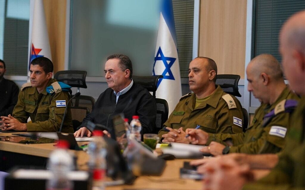 שר הביטחון ישראל כ״ץ בהערכת מצב בקריה ב-26 במרץ 2026 (צילום: אריאל חרמוני, משרד הביטחון) שר הביטחון ישראל כ״ץ בהערכת מצב בקריה ב-26 במרץ 2026 (צילום: אריאל חרמוני, משרד הביטחון)
