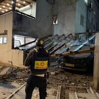 זירת הנפילה ברמת גן, 18 במרץ 2026 (צילום: מד"א) זירת הנפילה ברמת גן, 18 במרץ 2026 (צילום: מד"א)